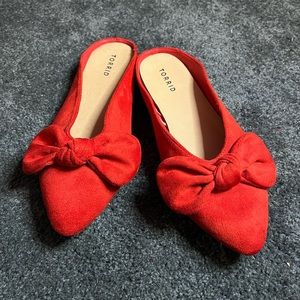 LIKE NEW cute red flats from Torrid, size 9W